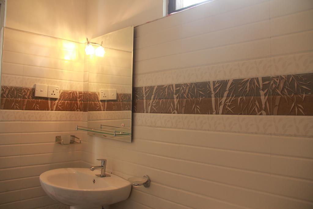 Mirissa White Plaza Otel Dış mekan fotoğraf