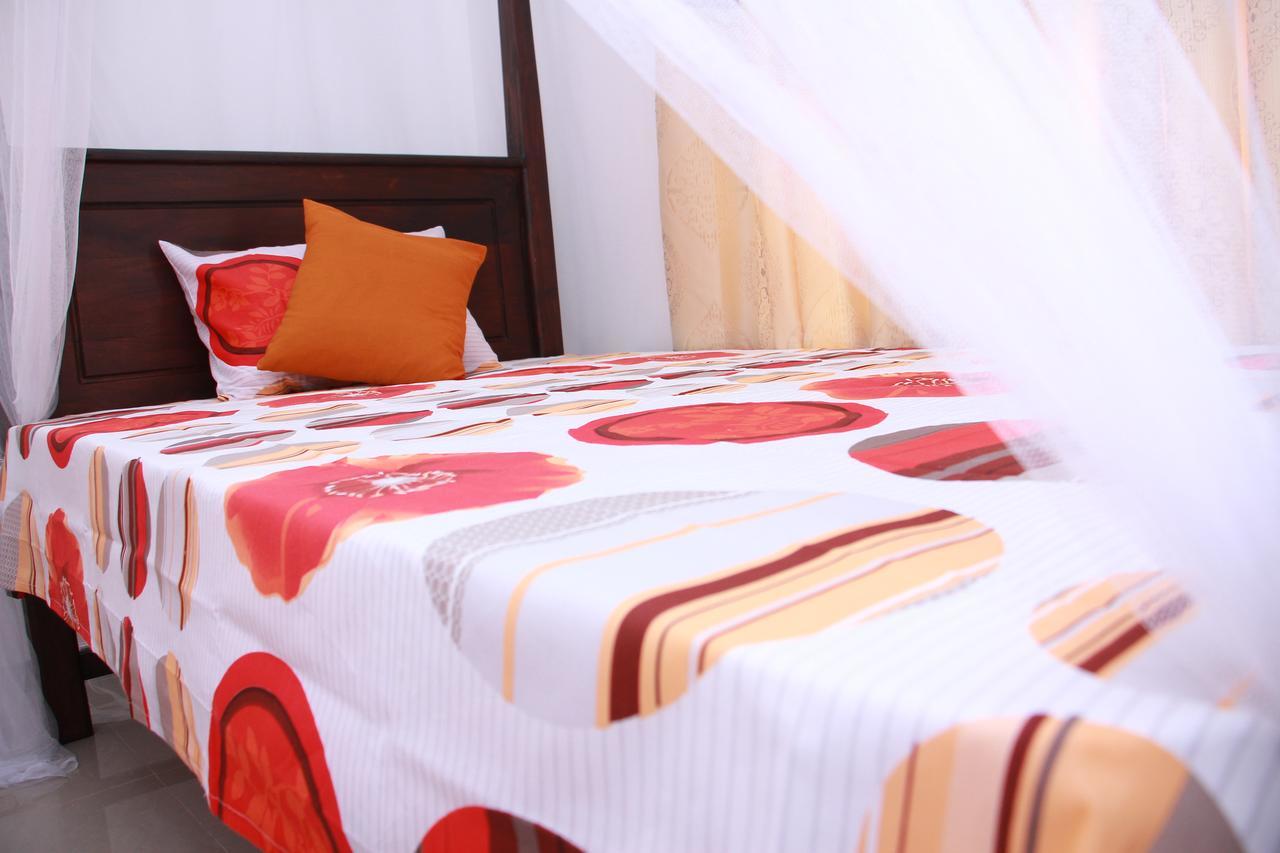 Mirissa White Plaza Otel Dış mekan fotoğraf