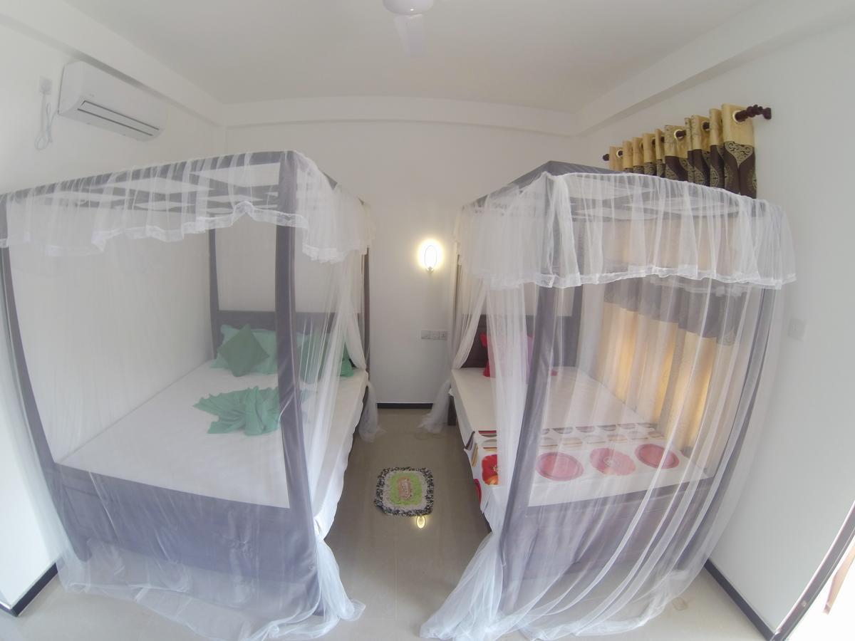 Mirissa White Plaza Otel Dış mekan fotoğraf