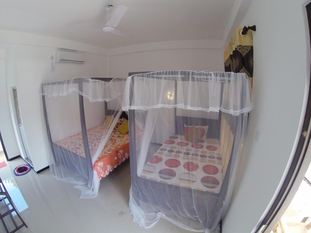 Mirissa White Plaza Otel Dış mekan fotoğraf